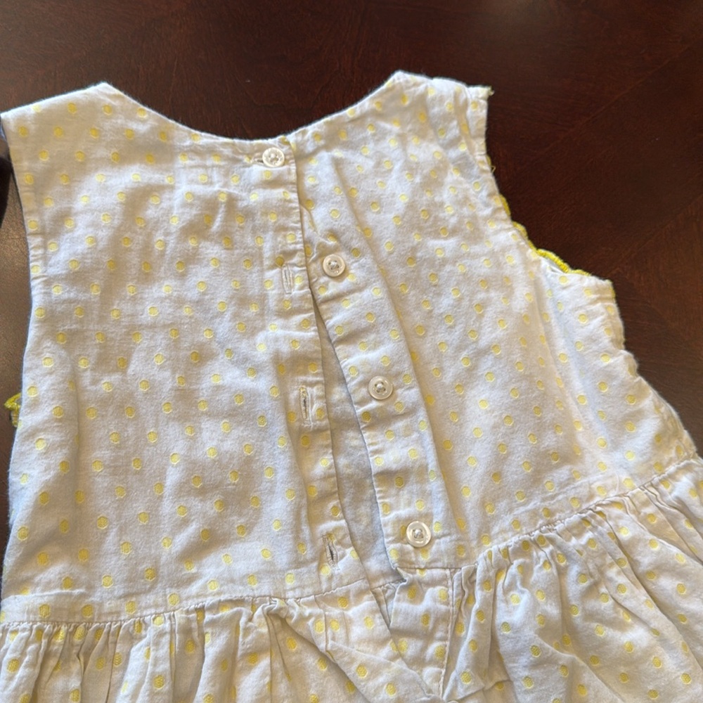 Bundle Of 2 Girl’s Dresses Baby Gap 5yrs Polka Dot Eyelet and Gymboree F… - Picture 10 of 13